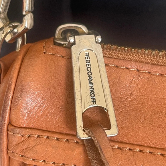 Rebecca Minkoff Purse Tan used condition not damage ripped or any other flaws - Picture 7 of 16